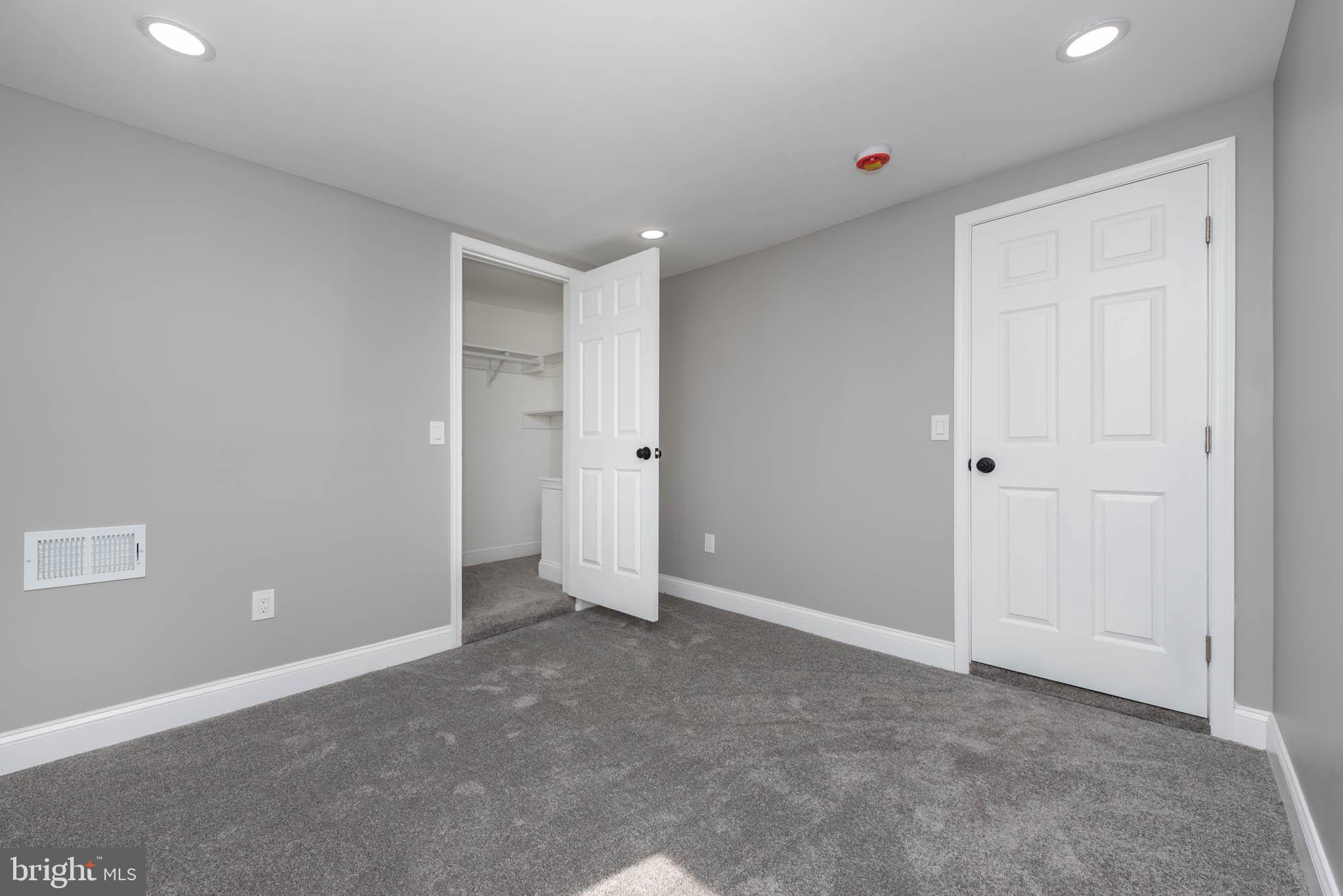 WAVERLY - Residential