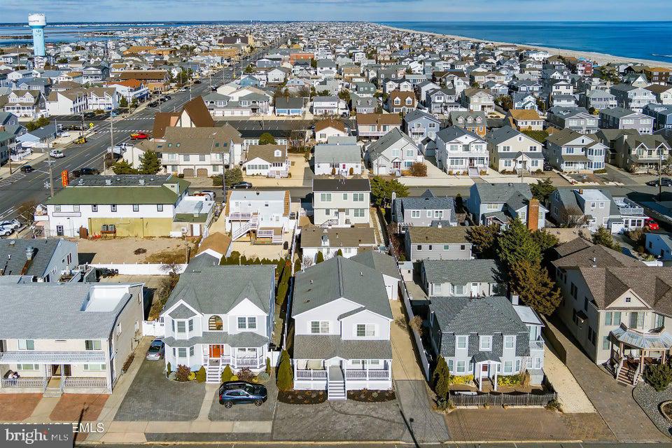 21 JERSEY CITY AVENUE