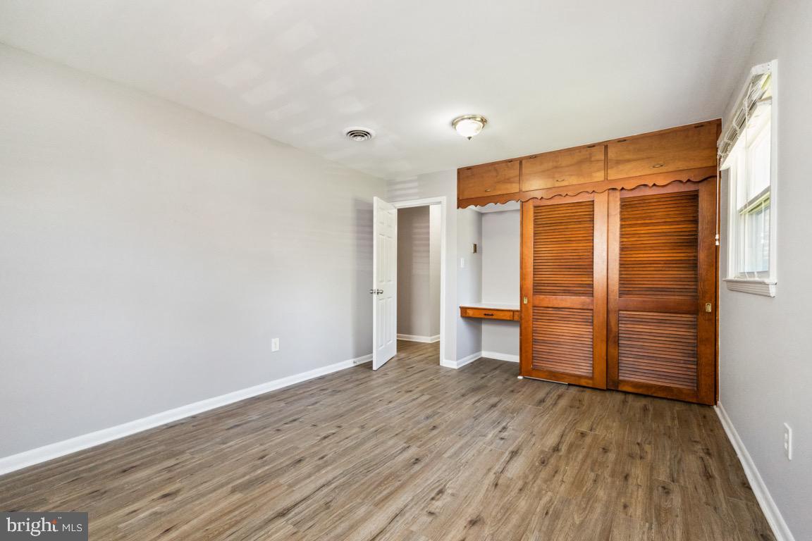 BROAD RUN FARMS - Residential Lease