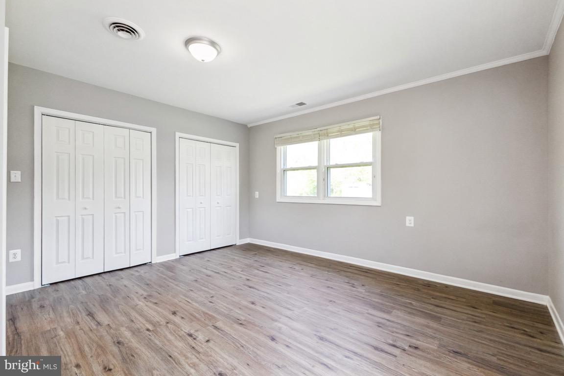 BROAD RUN FARMS - Residential Lease