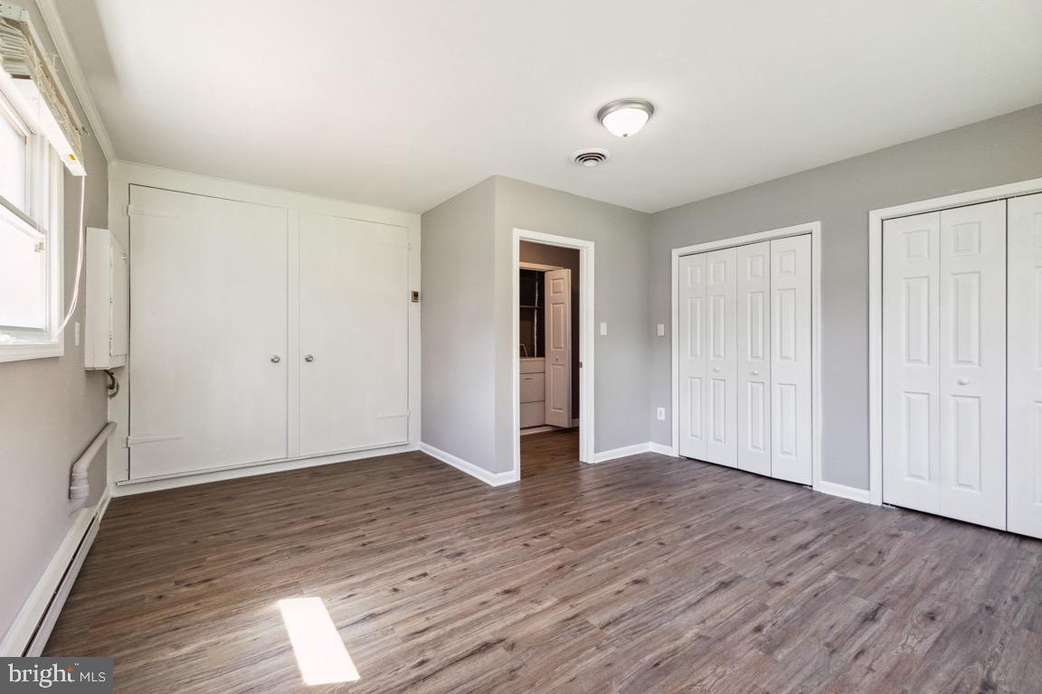 BROAD RUN FARMS - Residential Lease