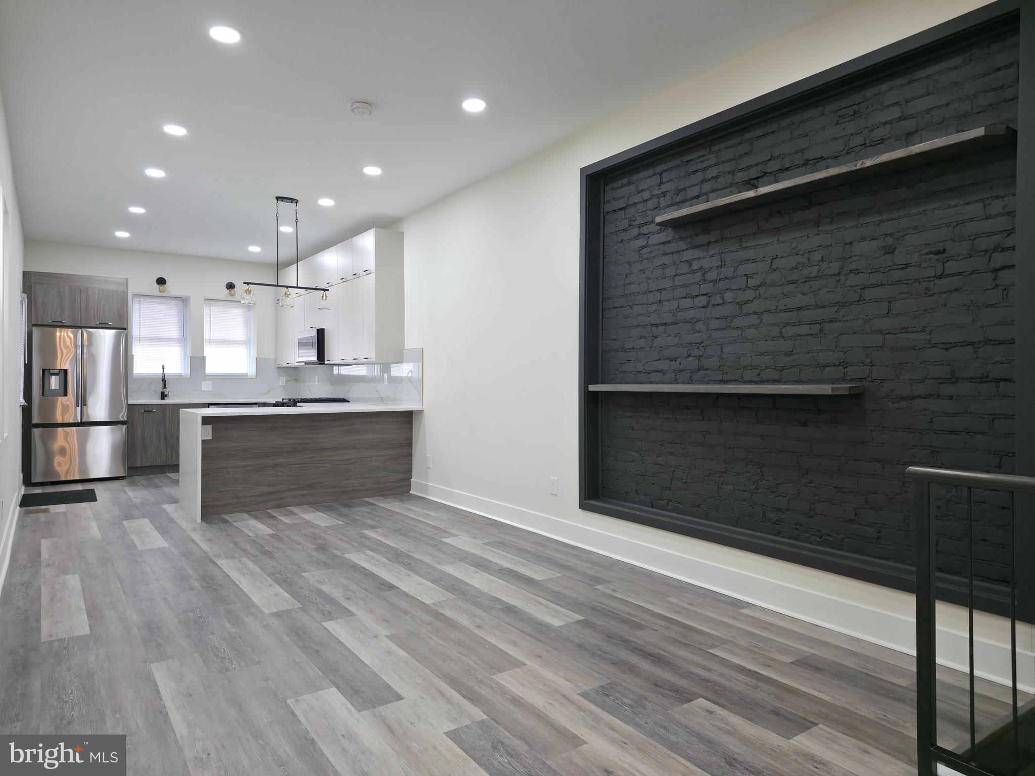 BELMONT - Residential