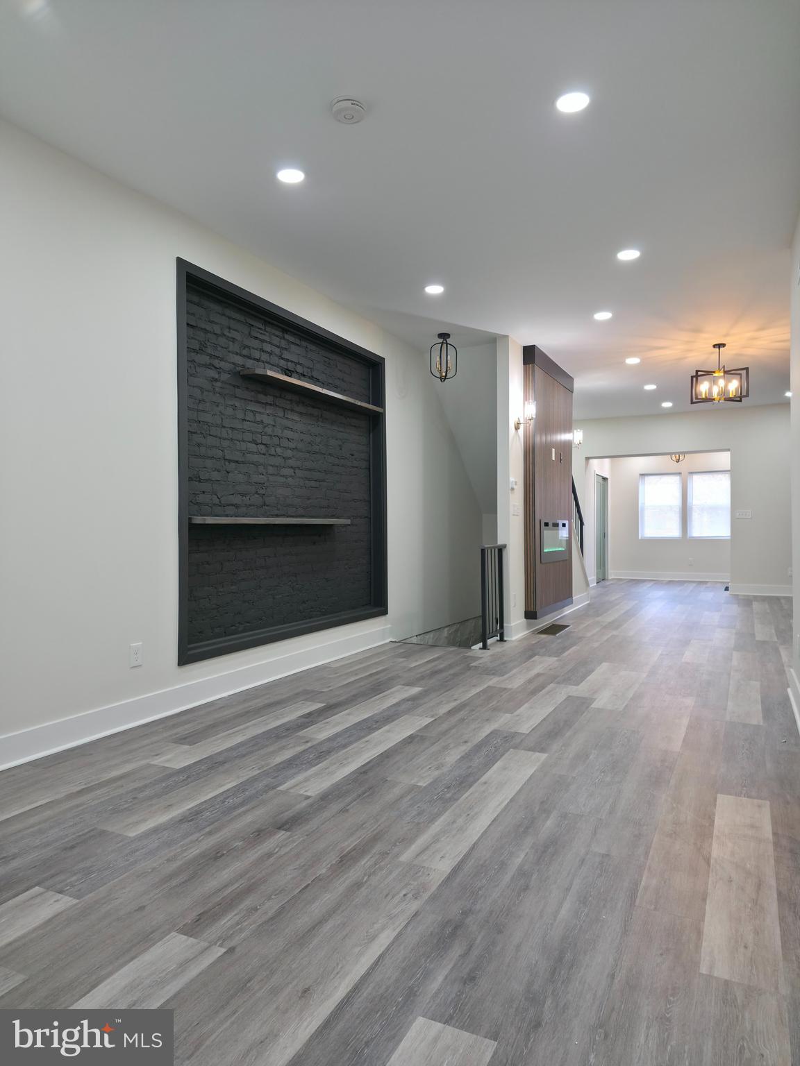 BELMONT - Residential