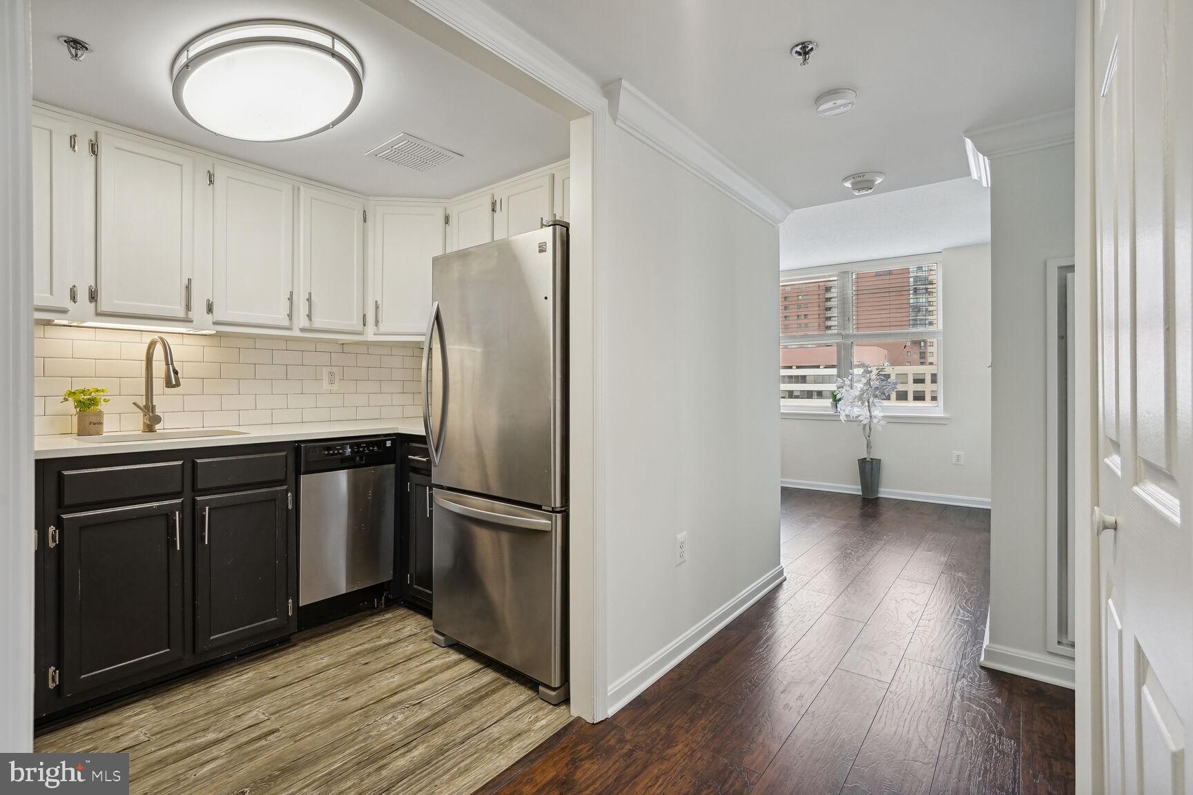 THE JEFFERSON - SUNRISE SENIOR LIVING - Residential