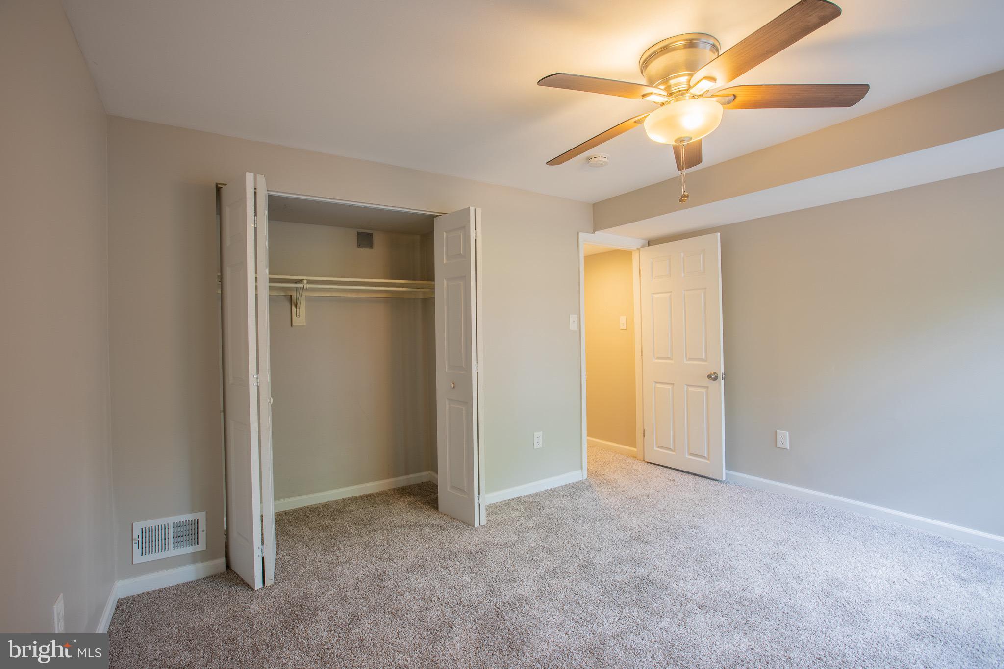 CROFTON MEWS - Residential Lease