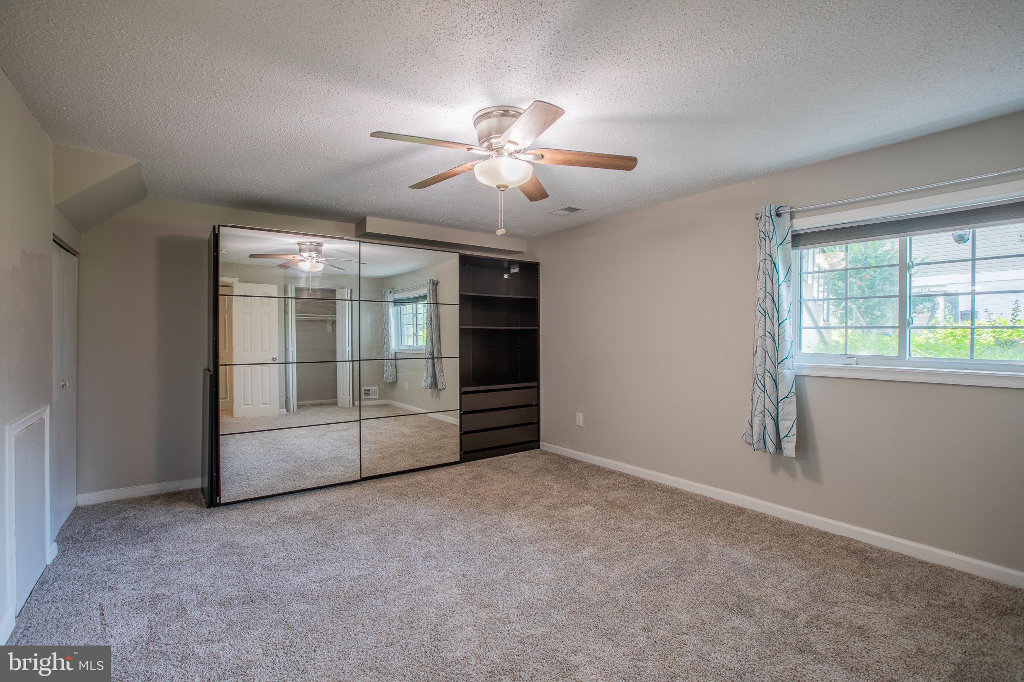 CROFTON MEWS - Residential Lease