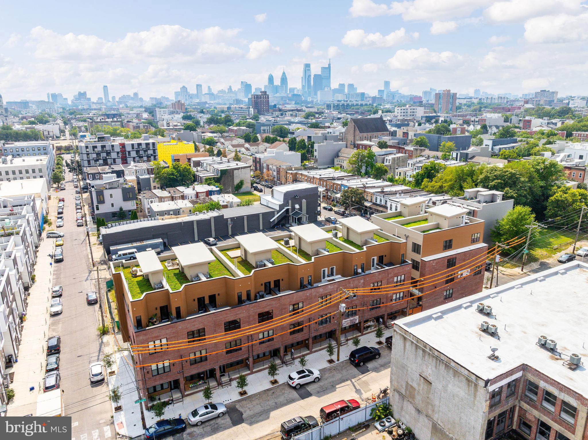 OLDE KENSINGTON - Residential