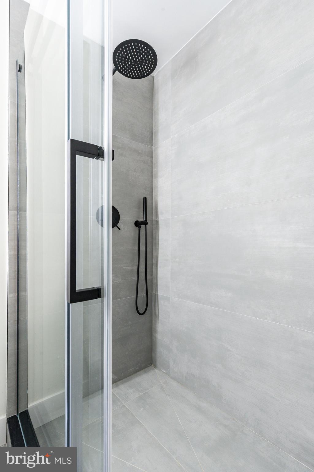 OLDE KENSINGTON - Residential