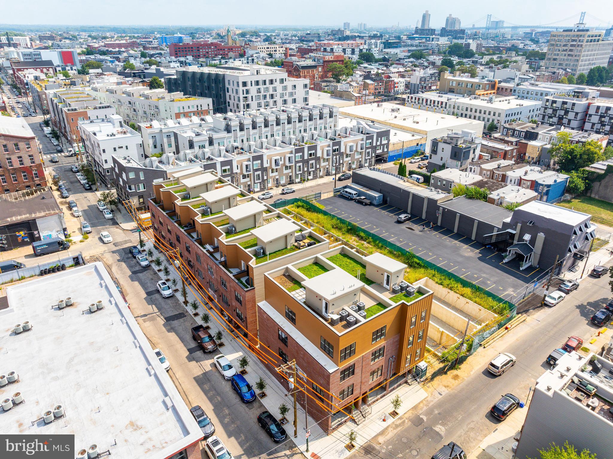 OLDE KENSINGTON - Residential