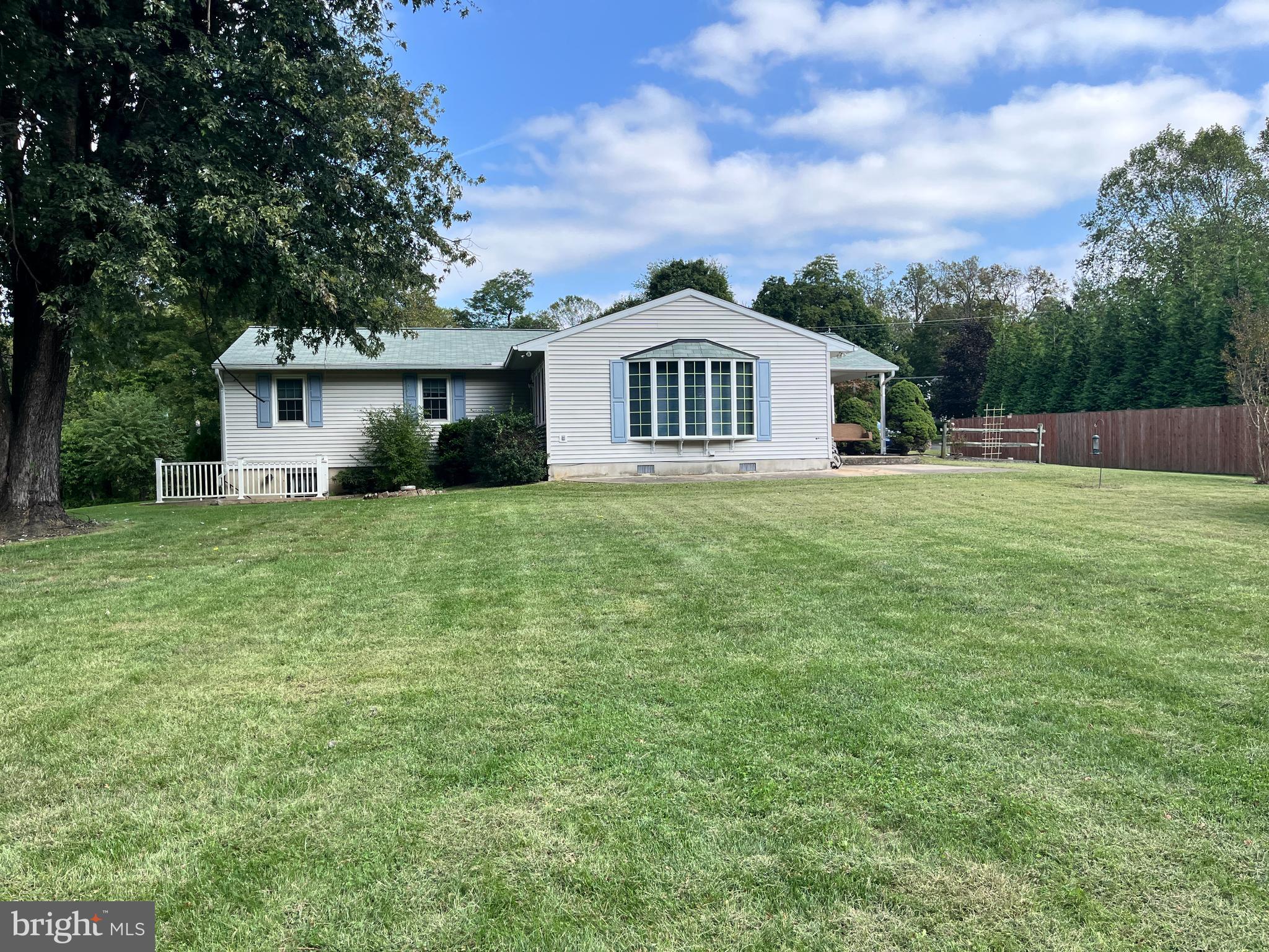 1546 HENRYTON ROAD