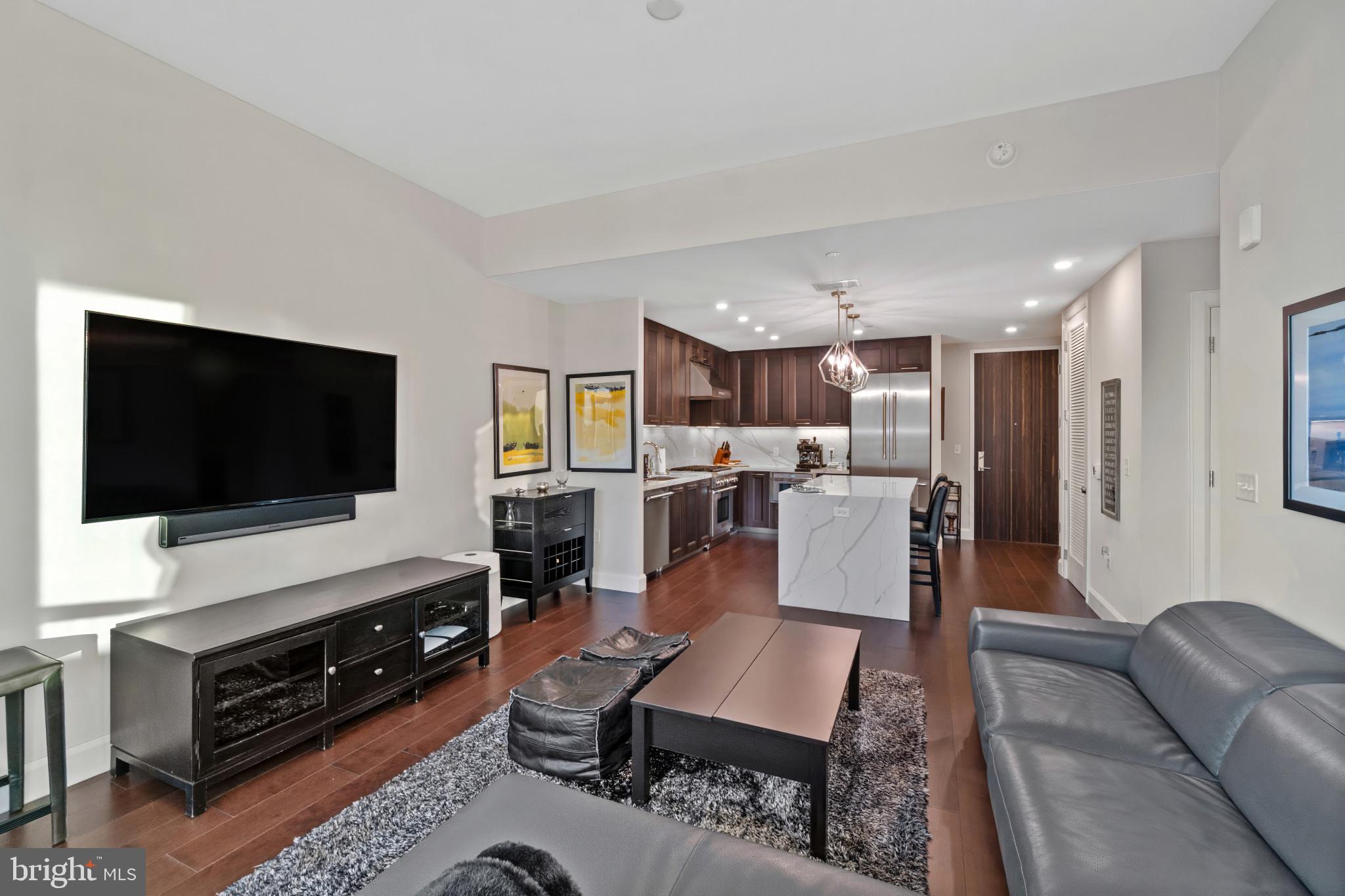 HARBOR EAST - Residential Lease