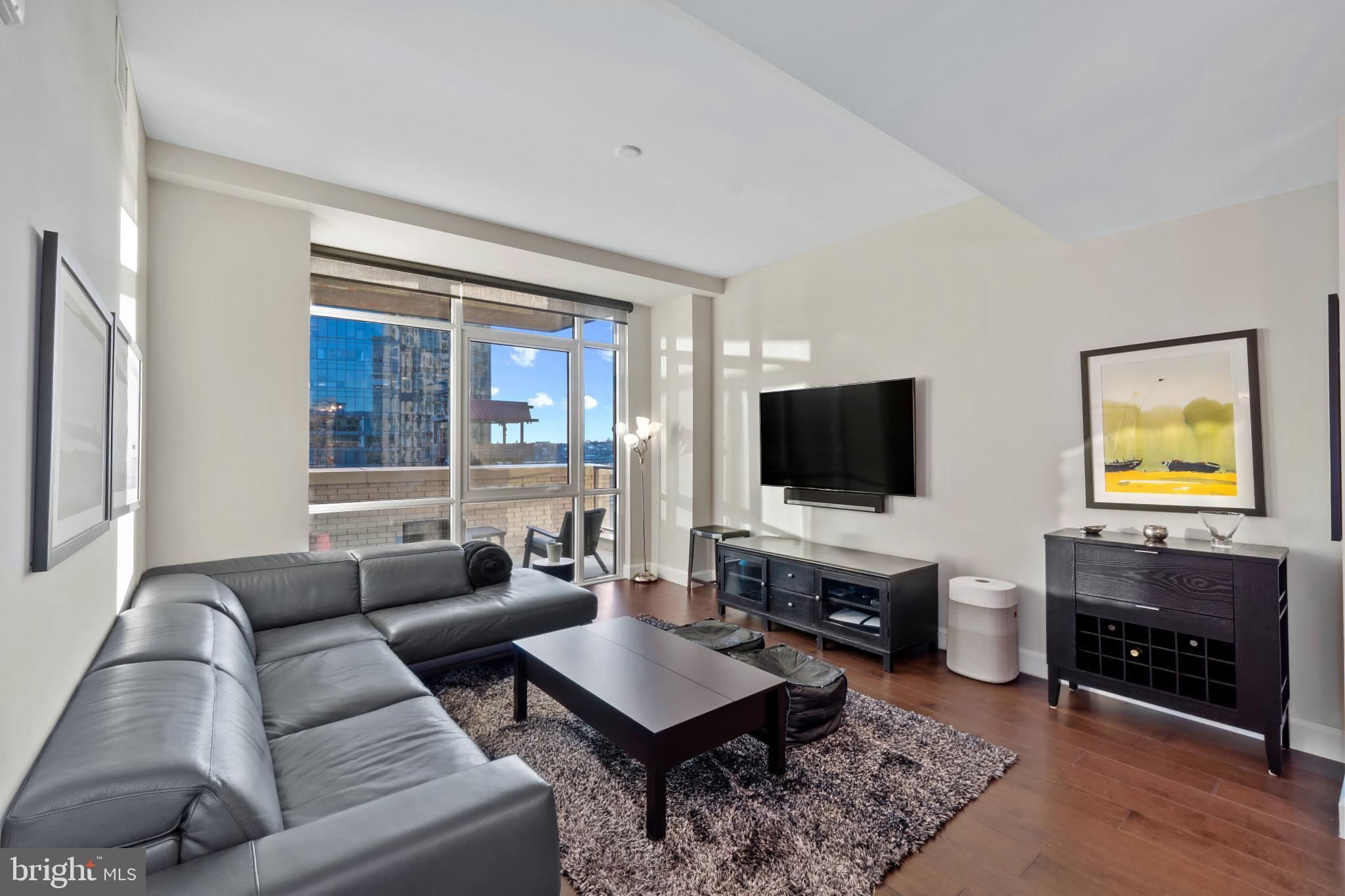 HARBOR EAST - Residential Lease