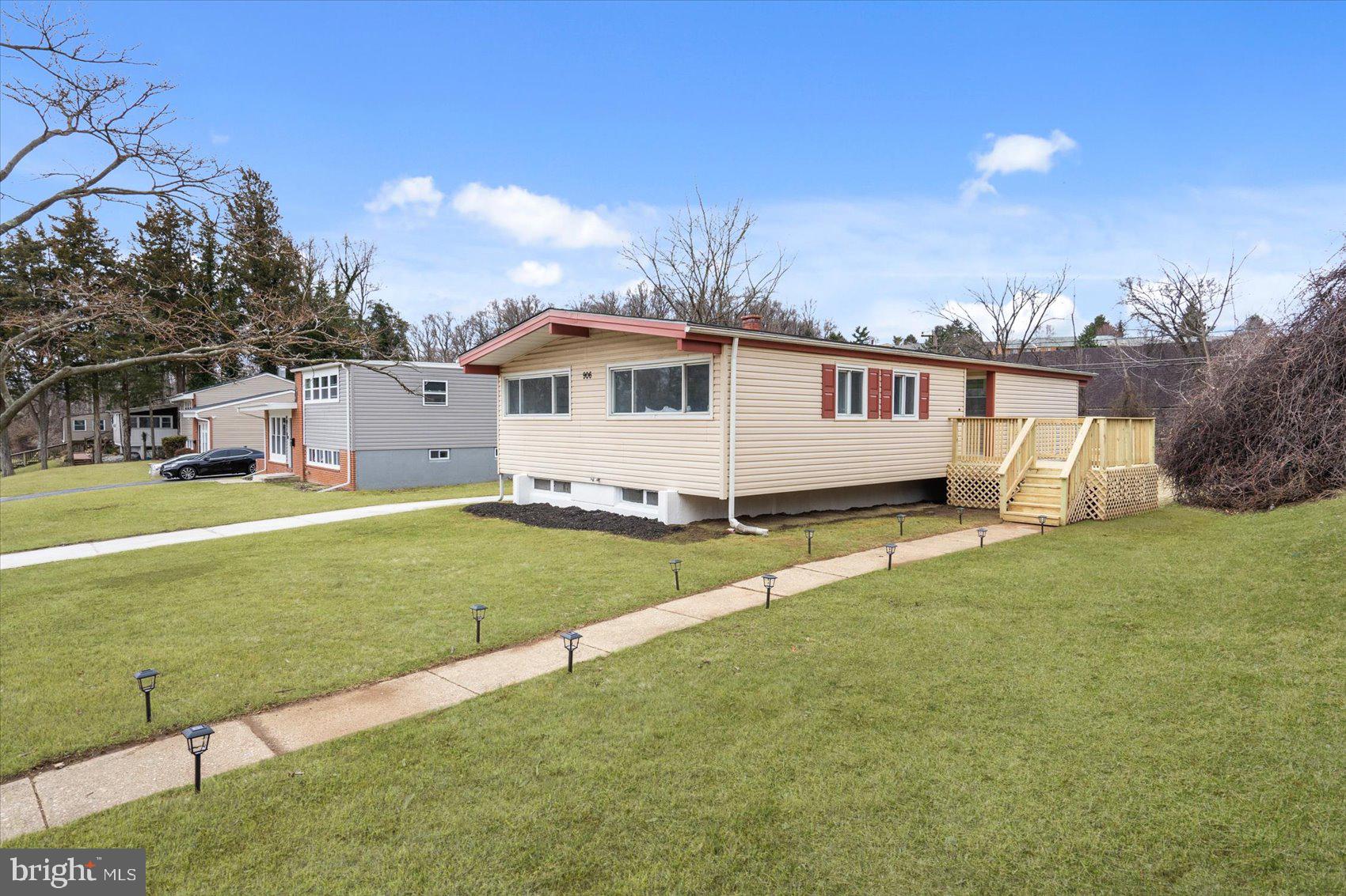 SCOTTS HILL - Residential