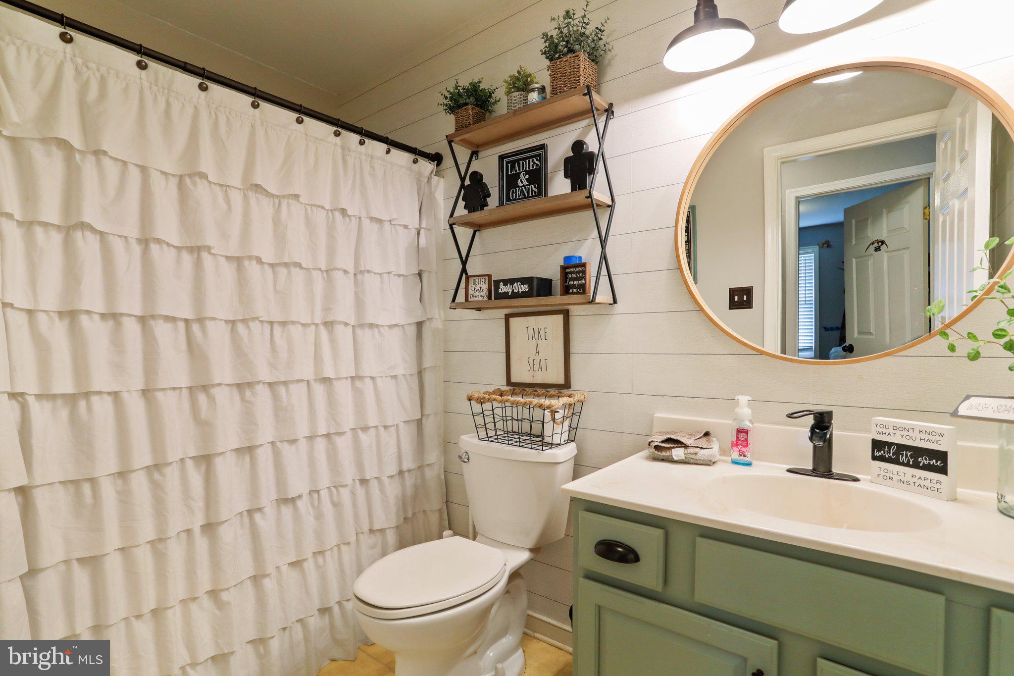 WALNUT POINT HEIGHTS - Residential