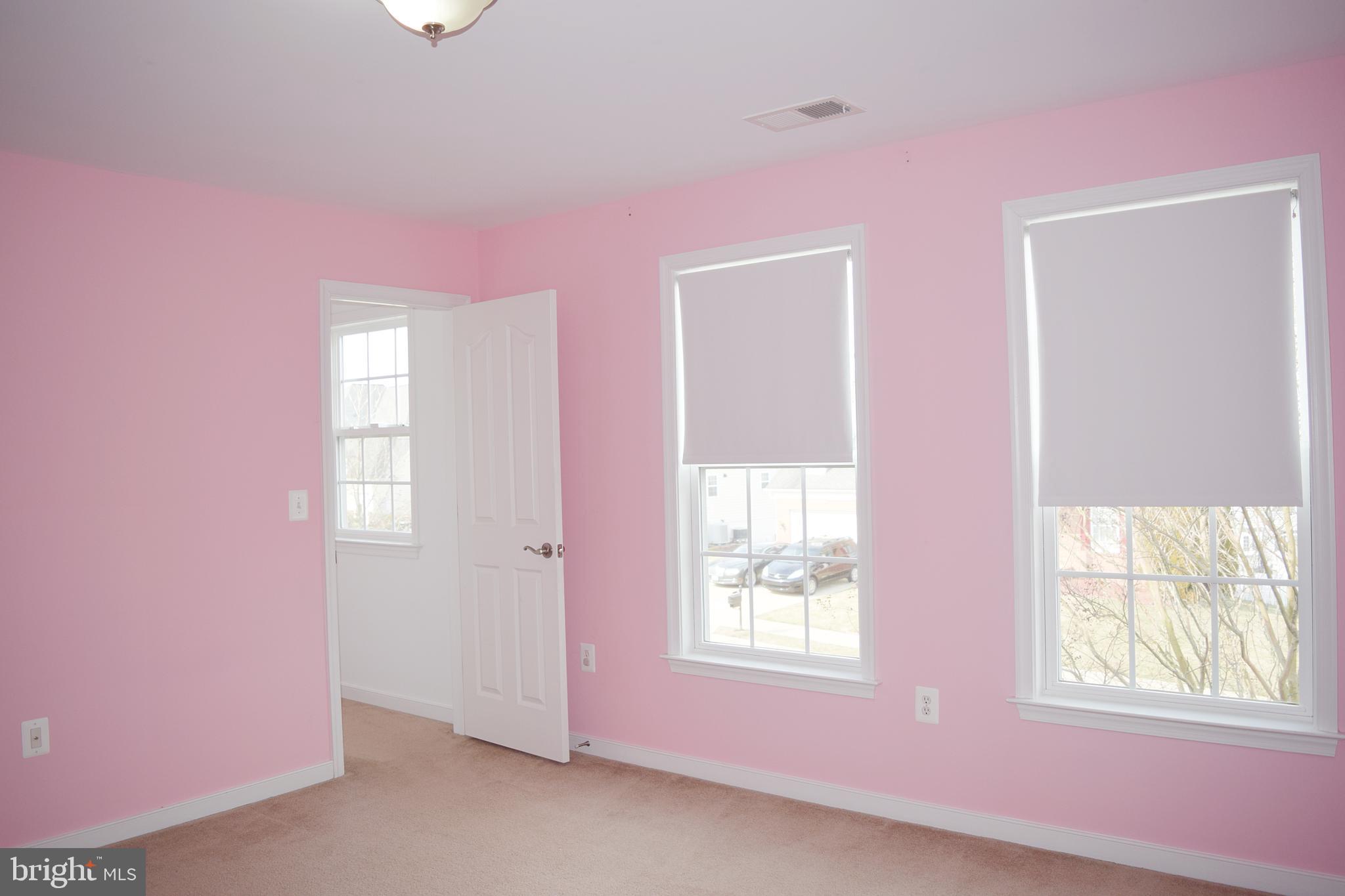 HILLS OF AQUIA - Residential