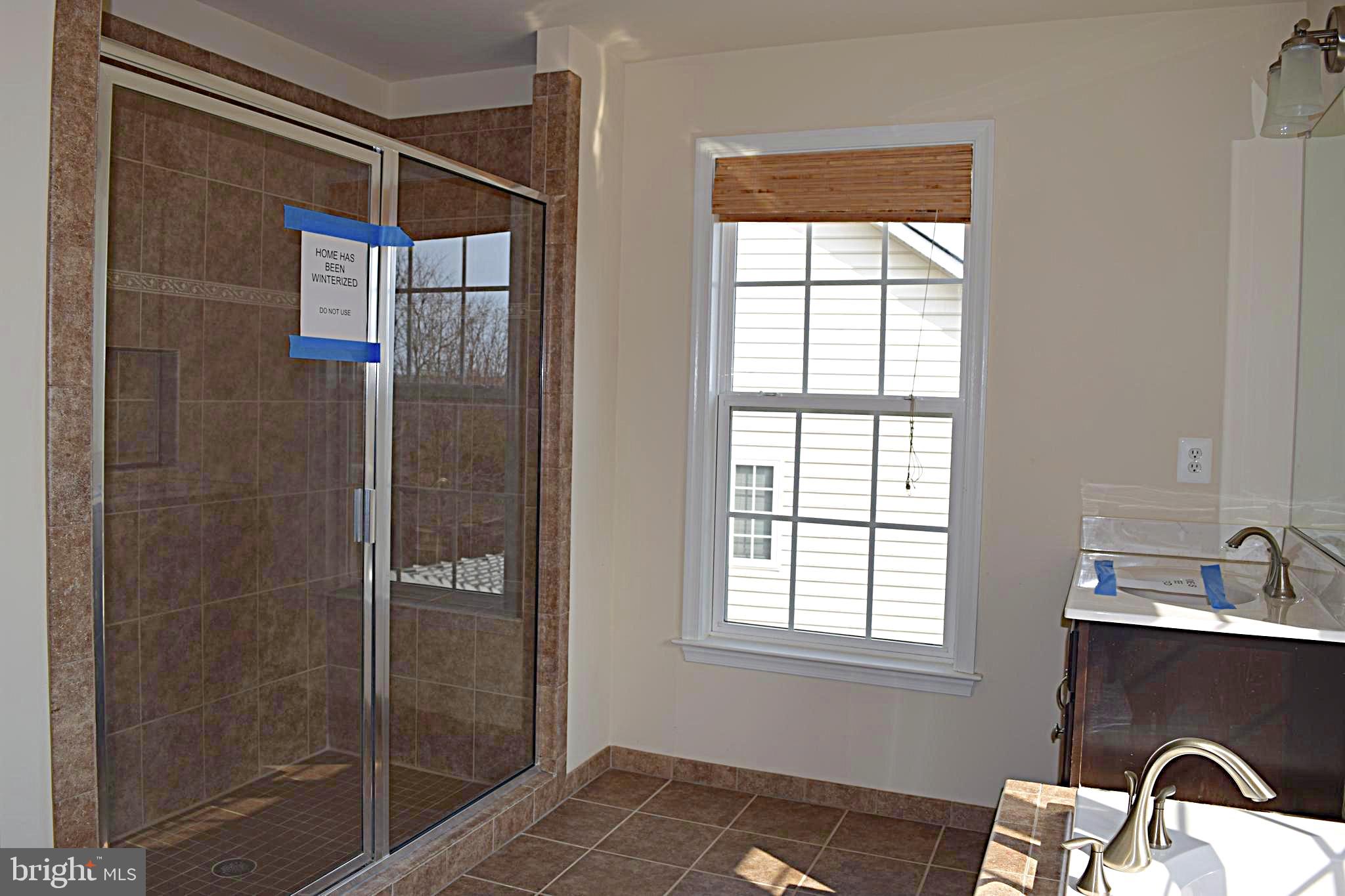 HILLS OF AQUIA - Residential