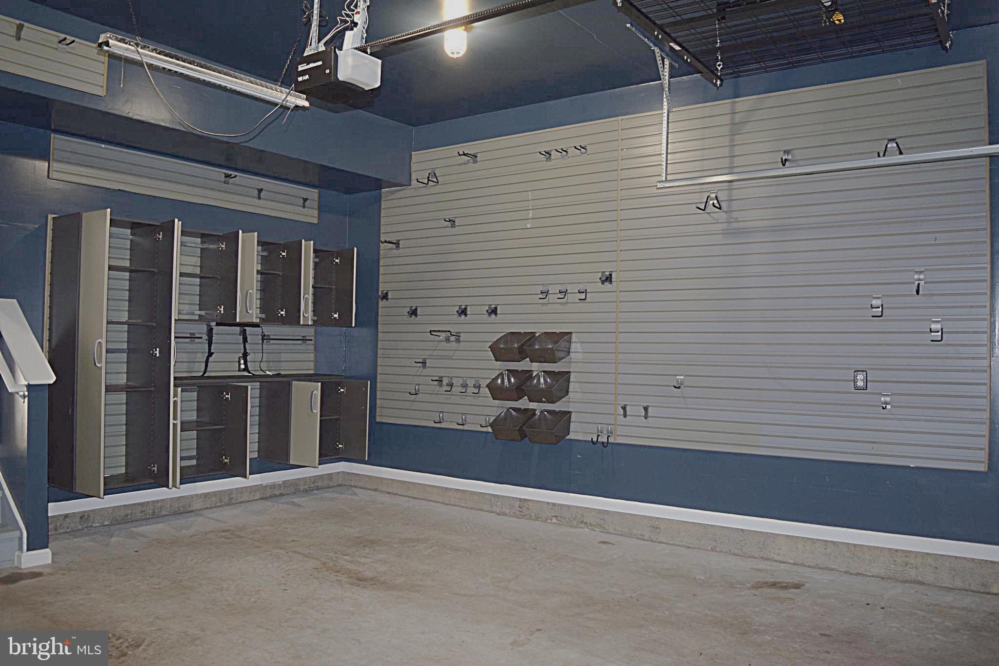 HILLS OF AQUIA - Residential