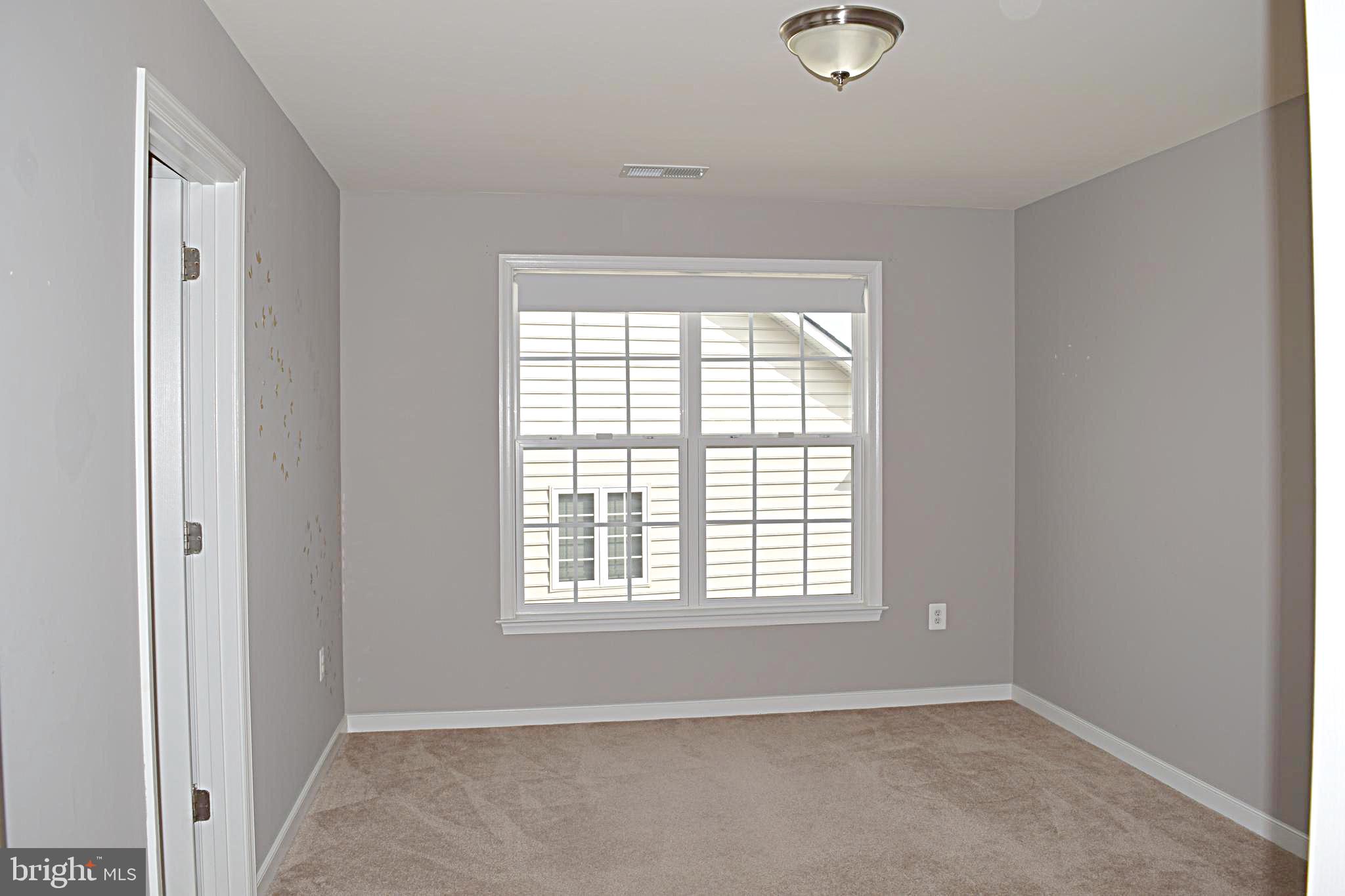 HILLS OF AQUIA - Residential