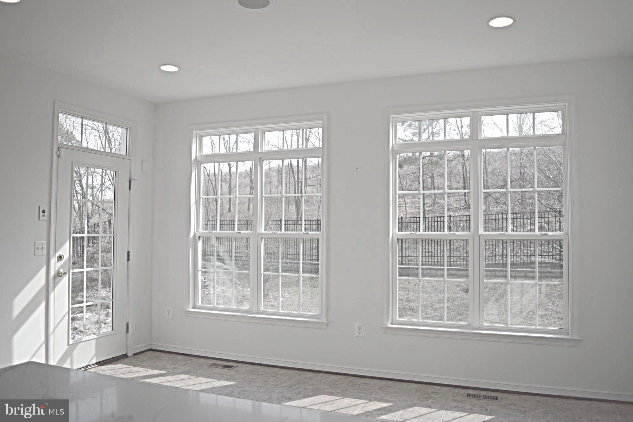 HILLS OF AQUIA - Residential