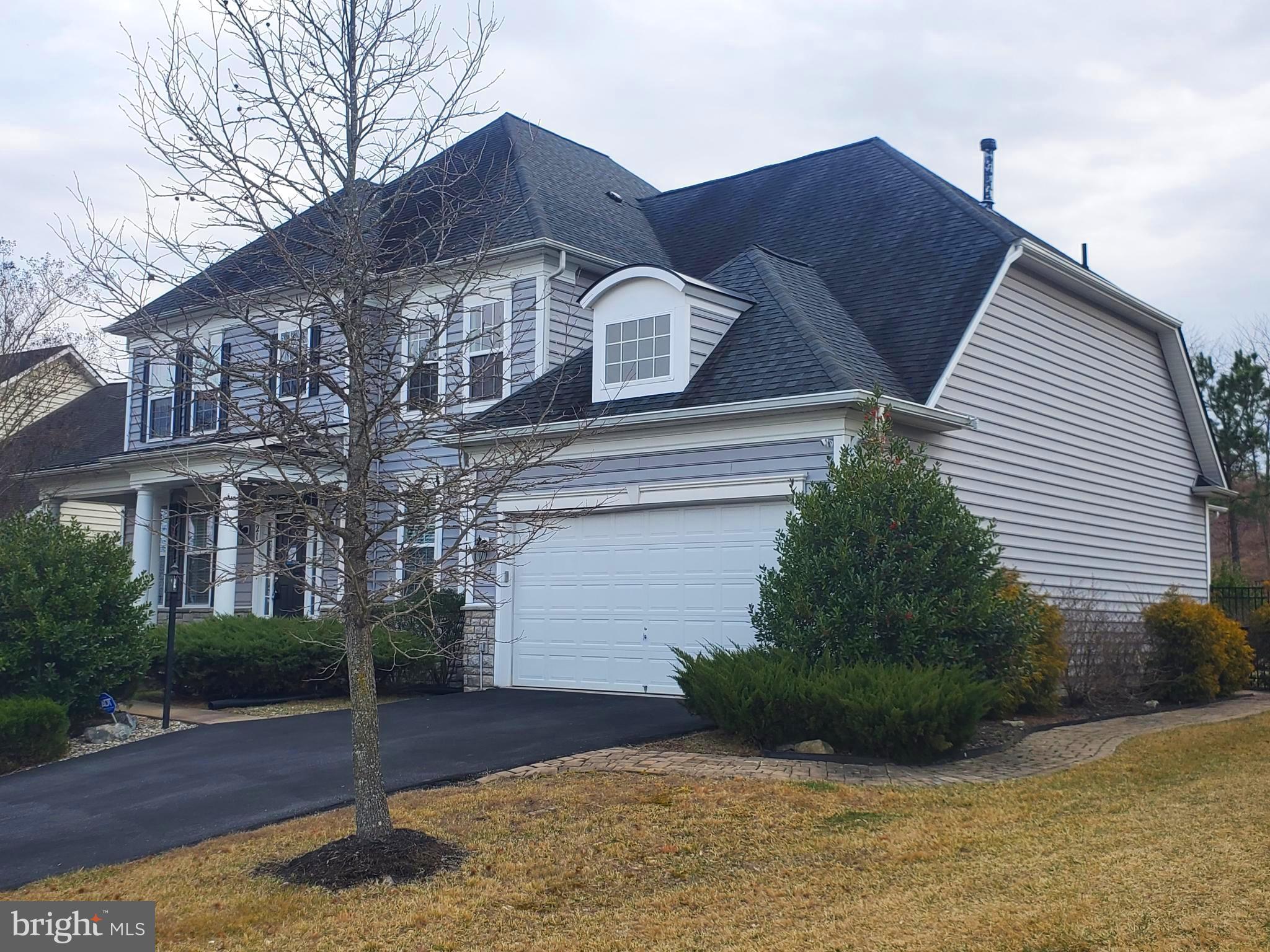 HILLS OF AQUIA - Residential