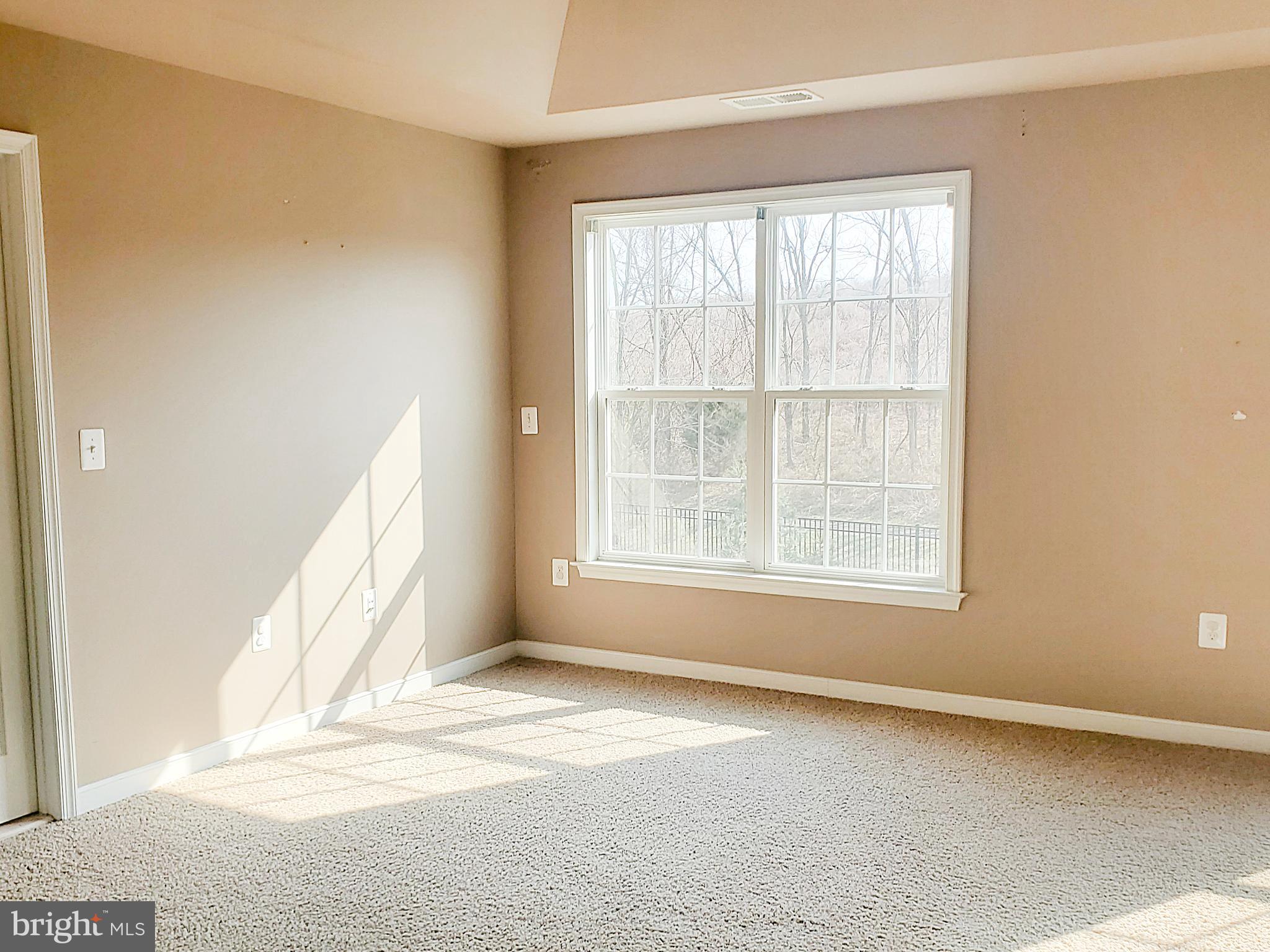 HILLS OF AQUIA - Residential