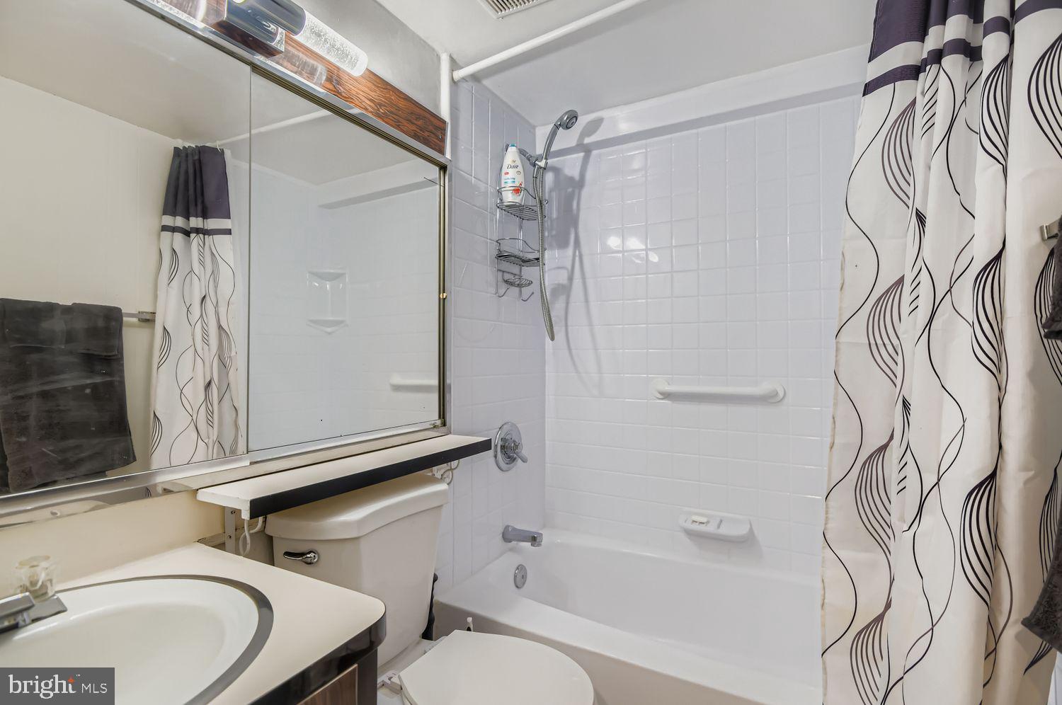 ARLINGTON - Residential