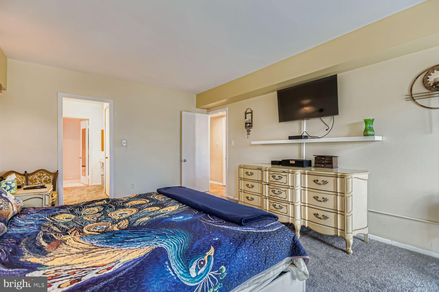 ARLINGTON - Residential