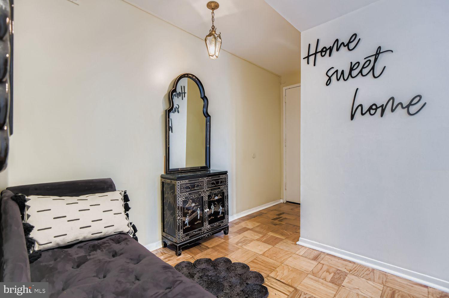 ARLINGTON - Residential