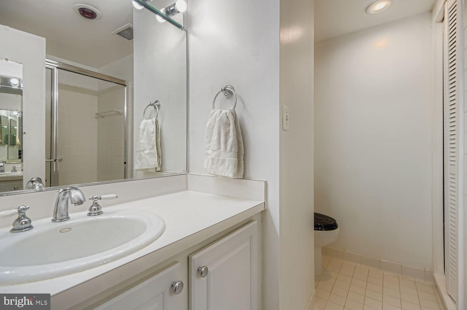 ARLINGTON - Residential