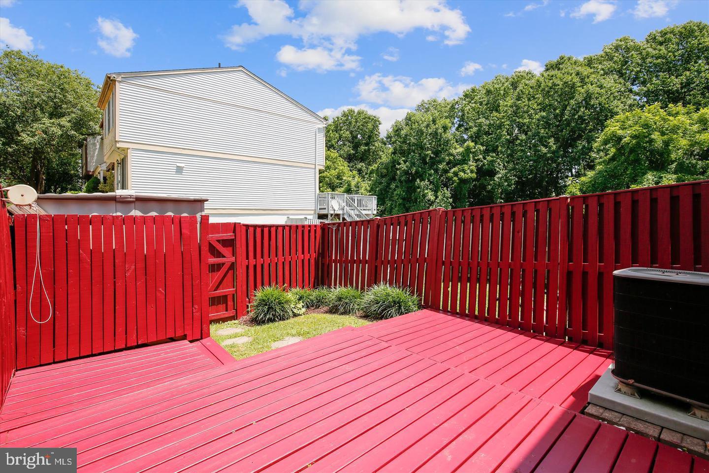 GUNNERS LAKE VILLAGE - Residential Lease