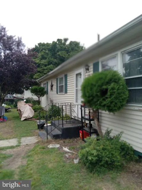 708 Woolford Street, Seaford, DE MLS: DESU2086296