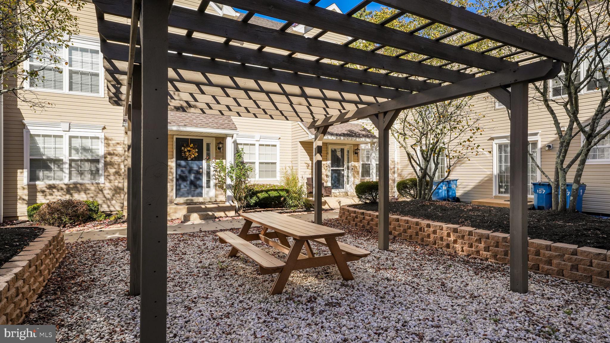 110 ZIRCON COURT 14