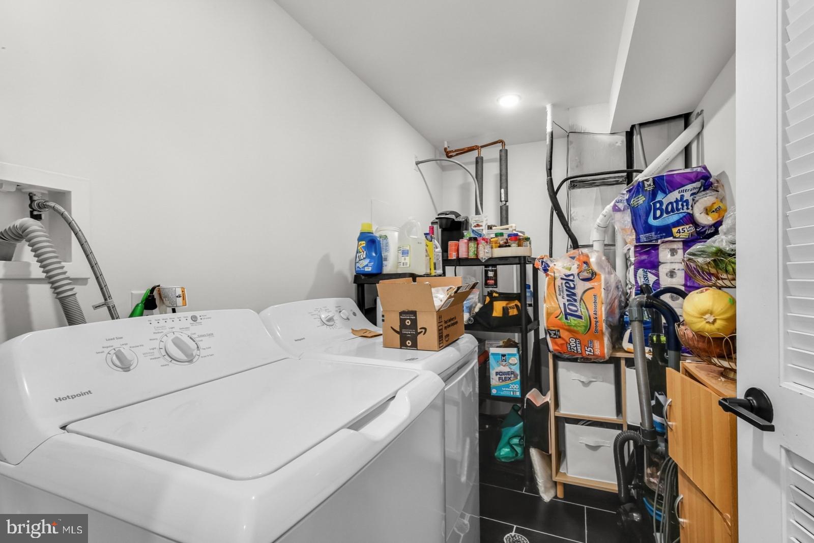 FISHTOWN - Residential Lease