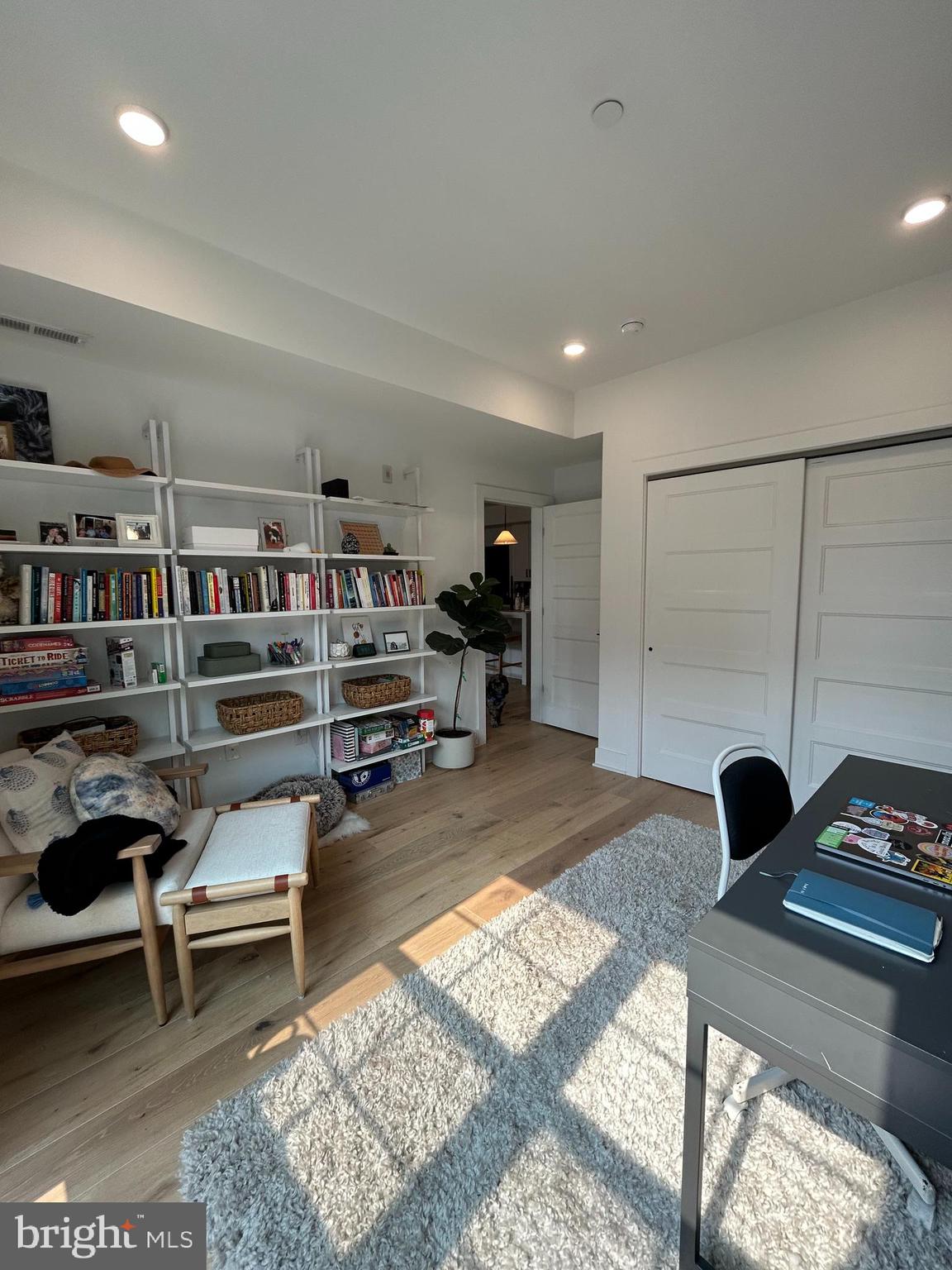 FISHTOWN - Residential Lease