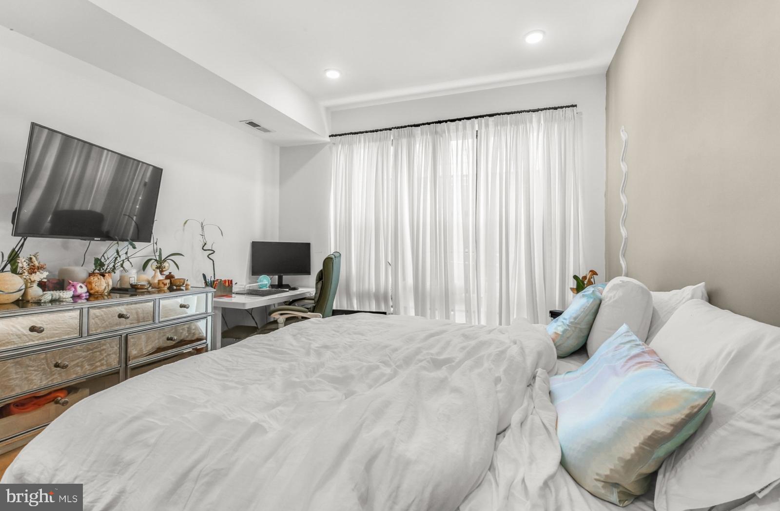 FISHTOWN - Residential Lease