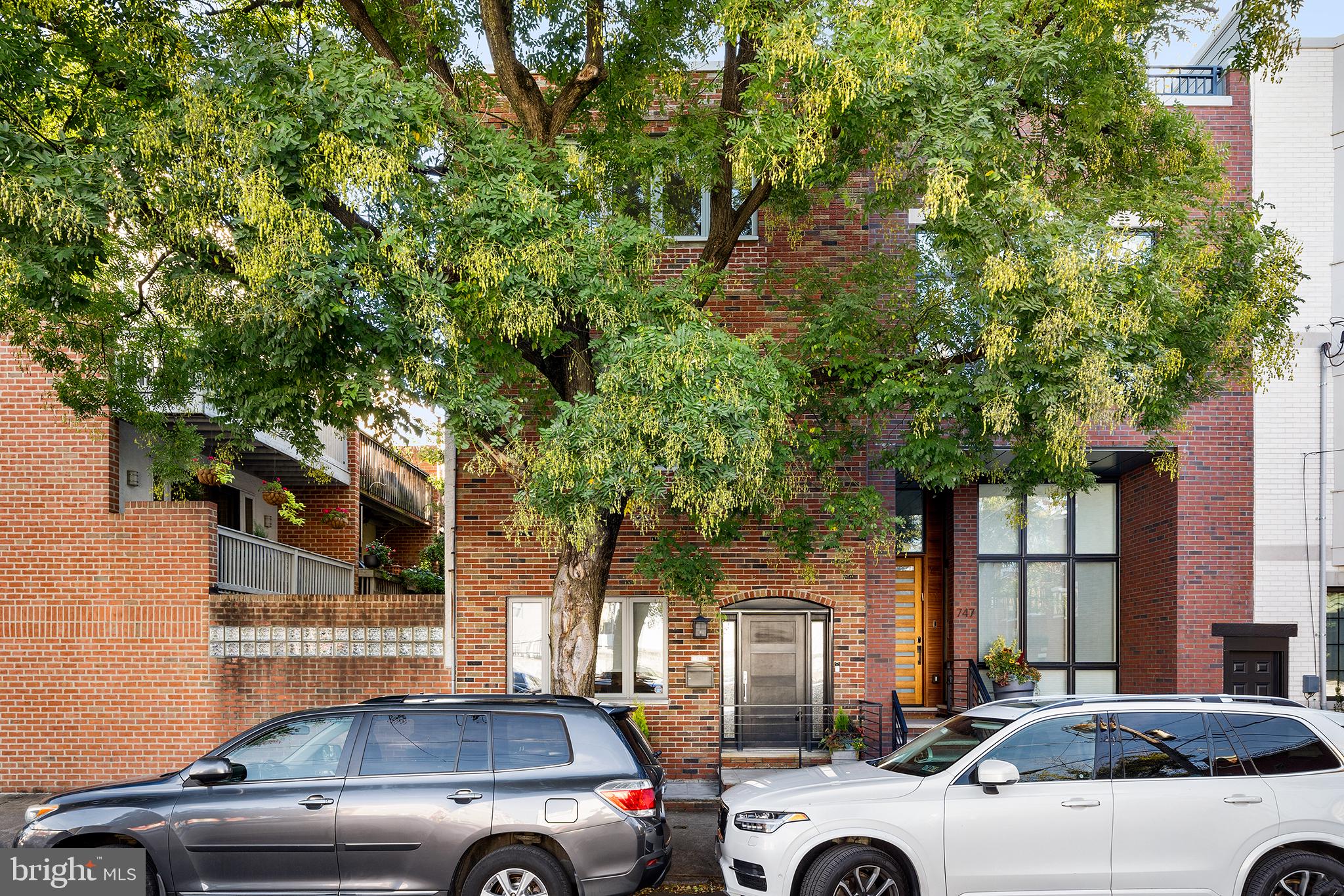 BELLA VISTA - Residential