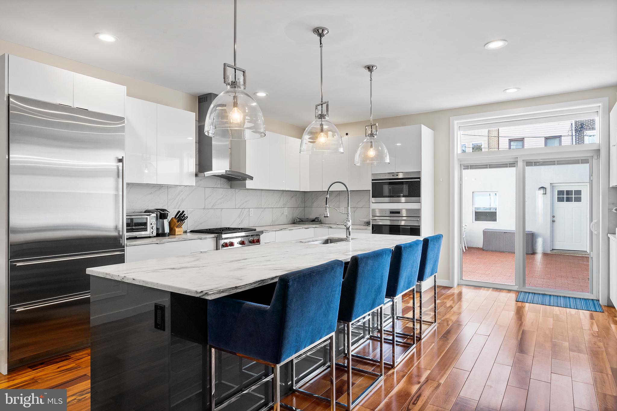 BELLA VISTA - Residential