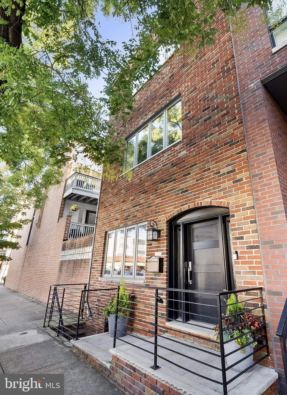 BELLA VISTA - Residential