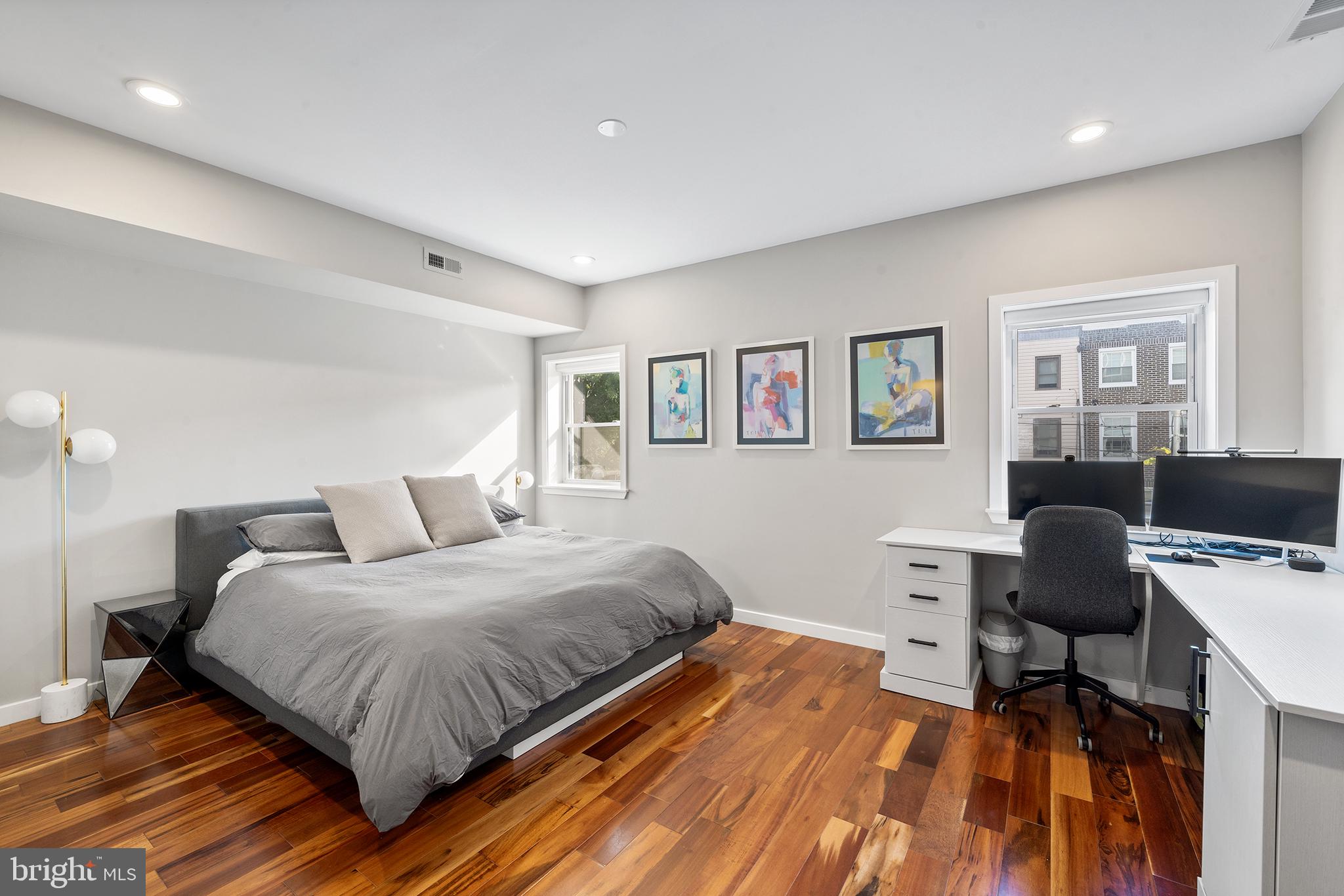 BELLA VISTA - Residential