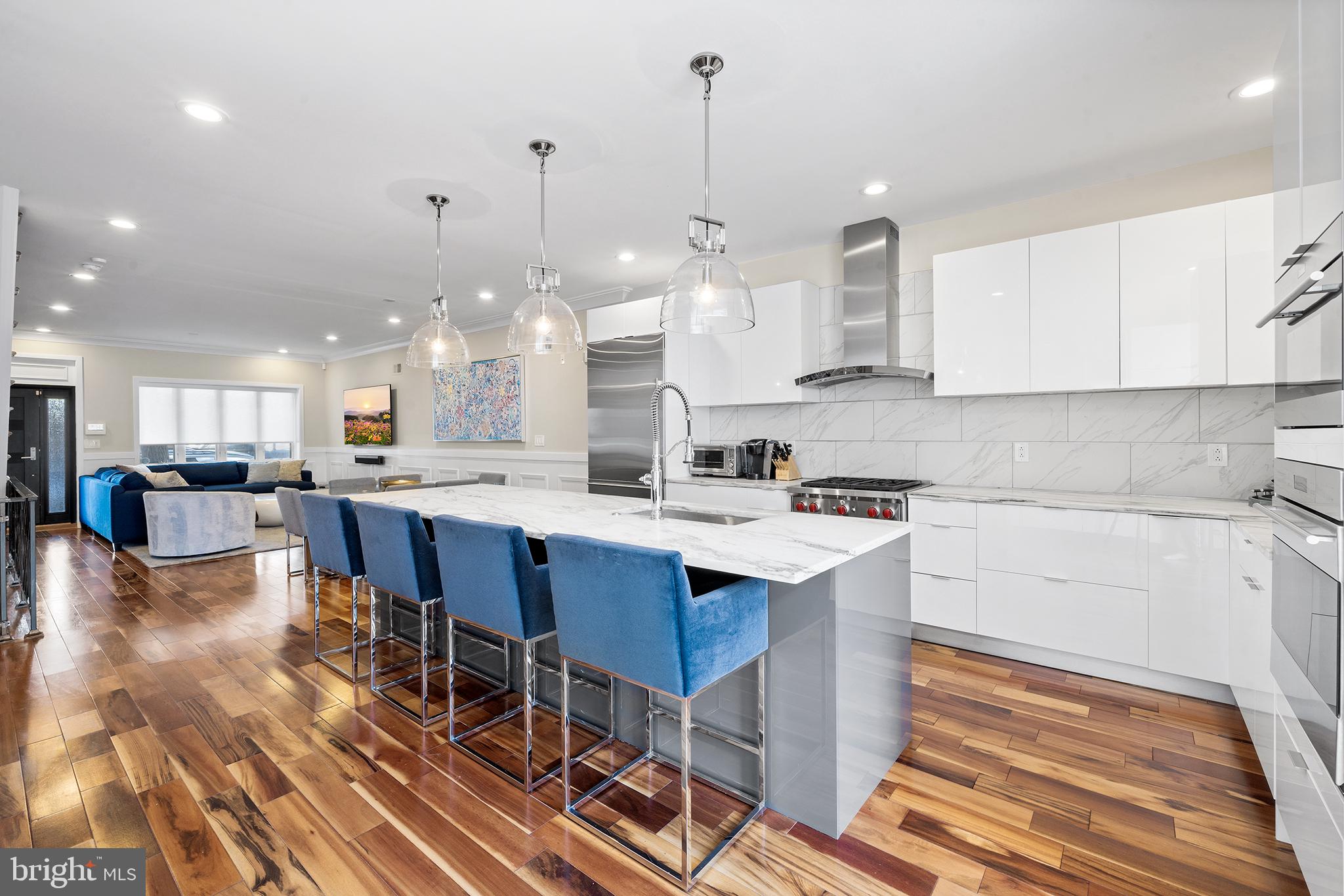 BELLA VISTA - Residential