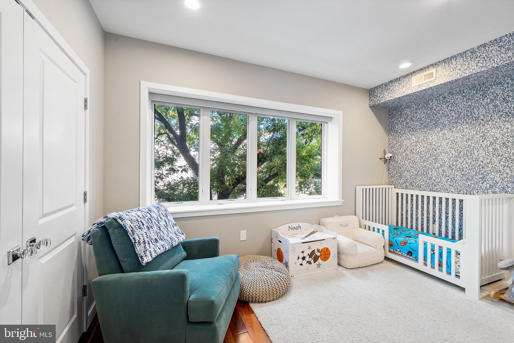 BELLA VISTA - Residential