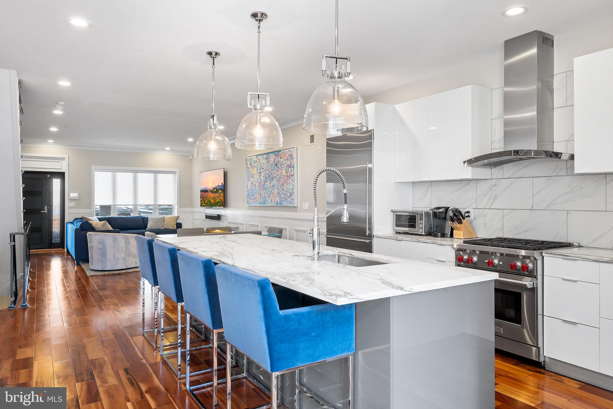 BELLA VISTA - Residential