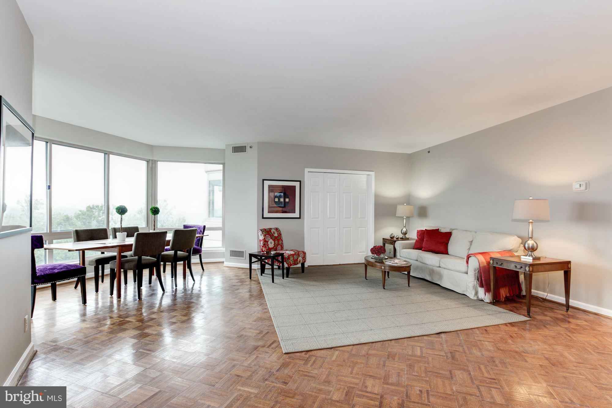 SOMERSET HOUSE - Residential