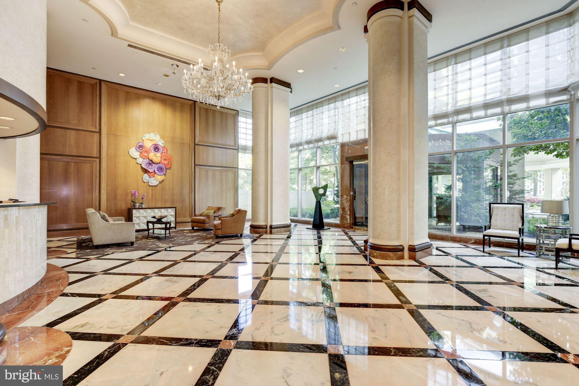 SOMERSET HOUSE - Residential