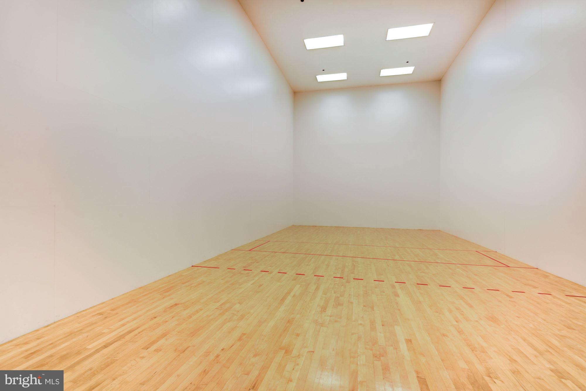 SOMERSET HOUSE - Residential