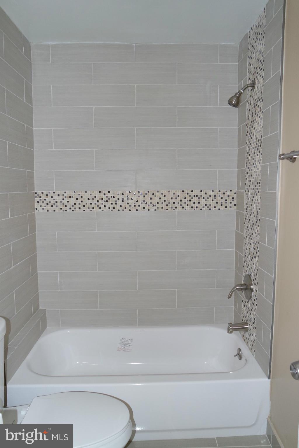 FORESTVILLE PARK - Residential