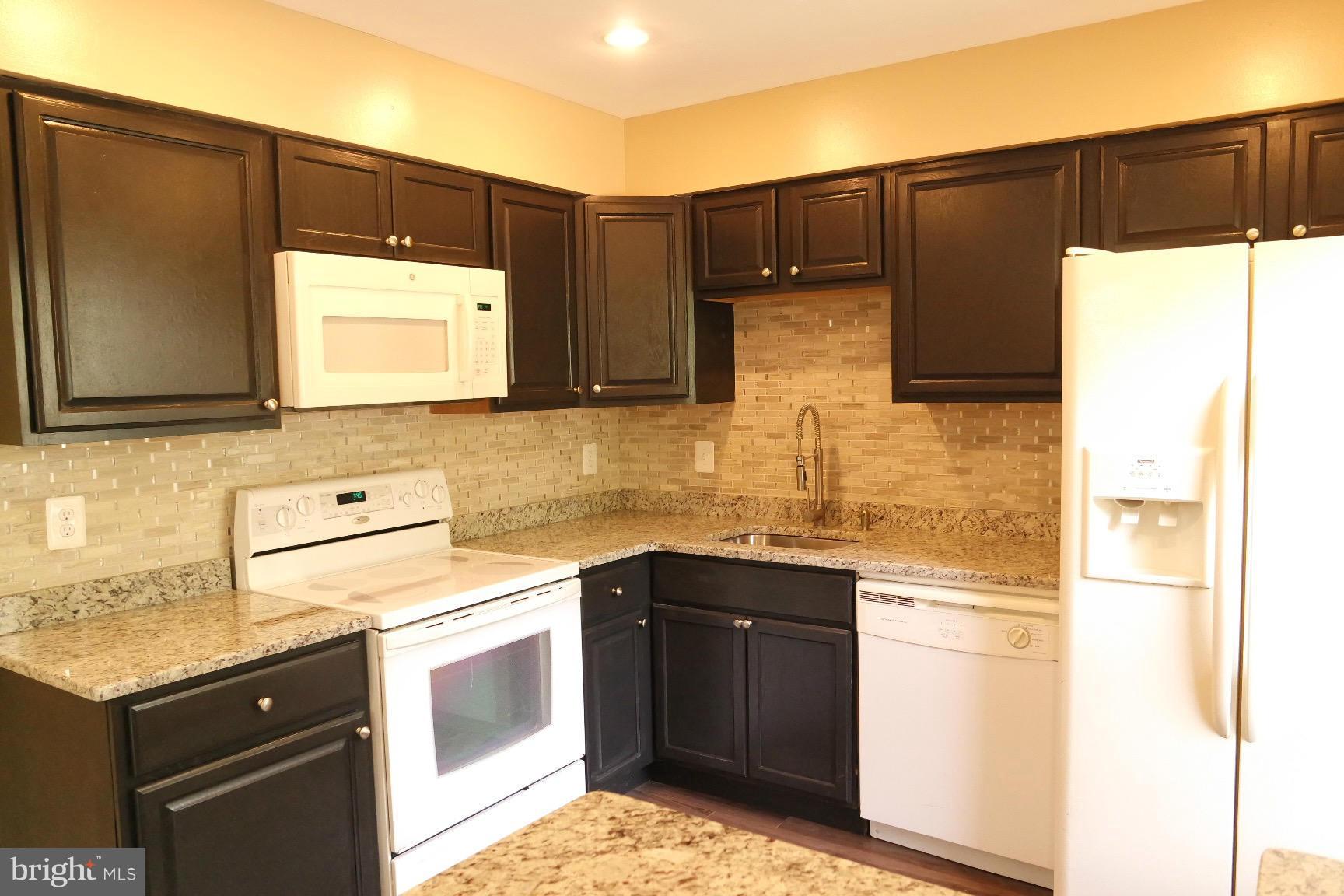 FORESTVILLE PARK - Residential