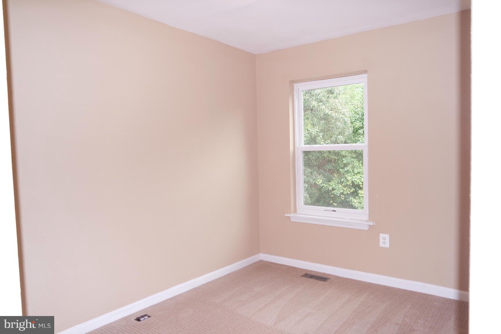 FORESTVILLE PARK - Residential