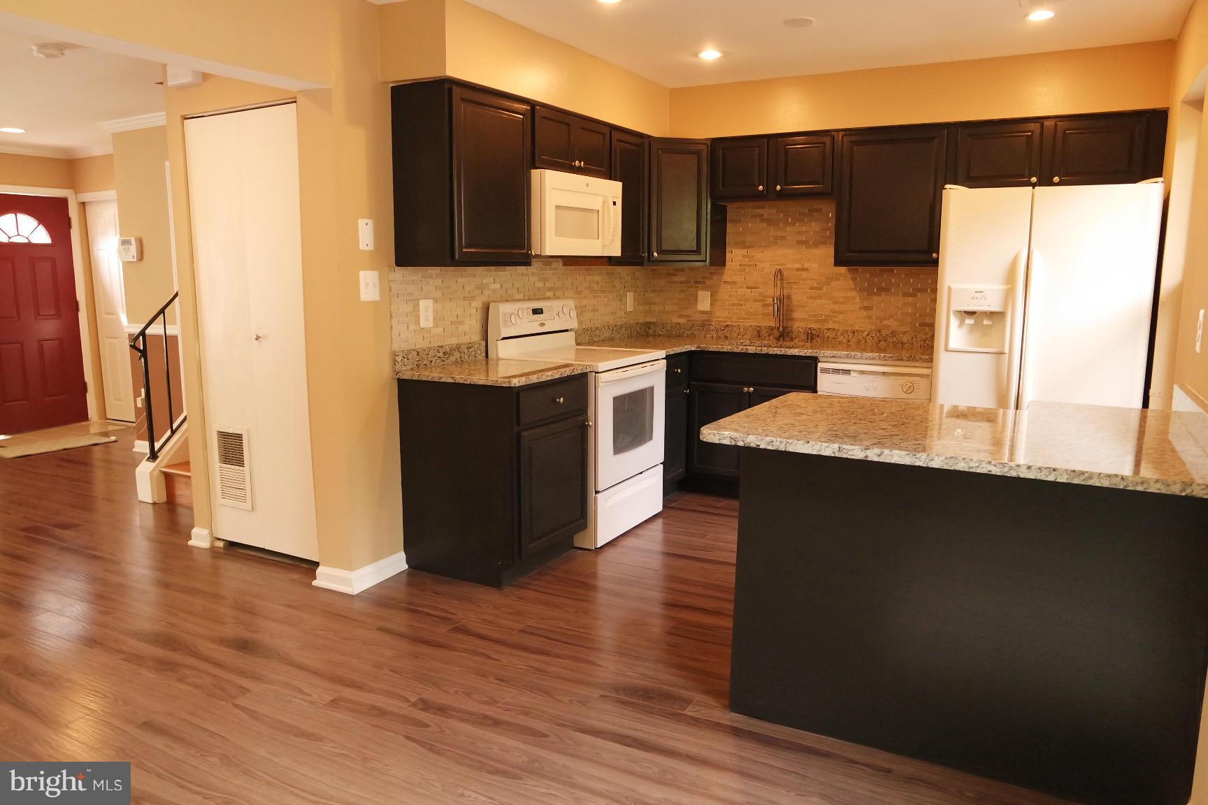 FORESTVILLE PARK - Residential