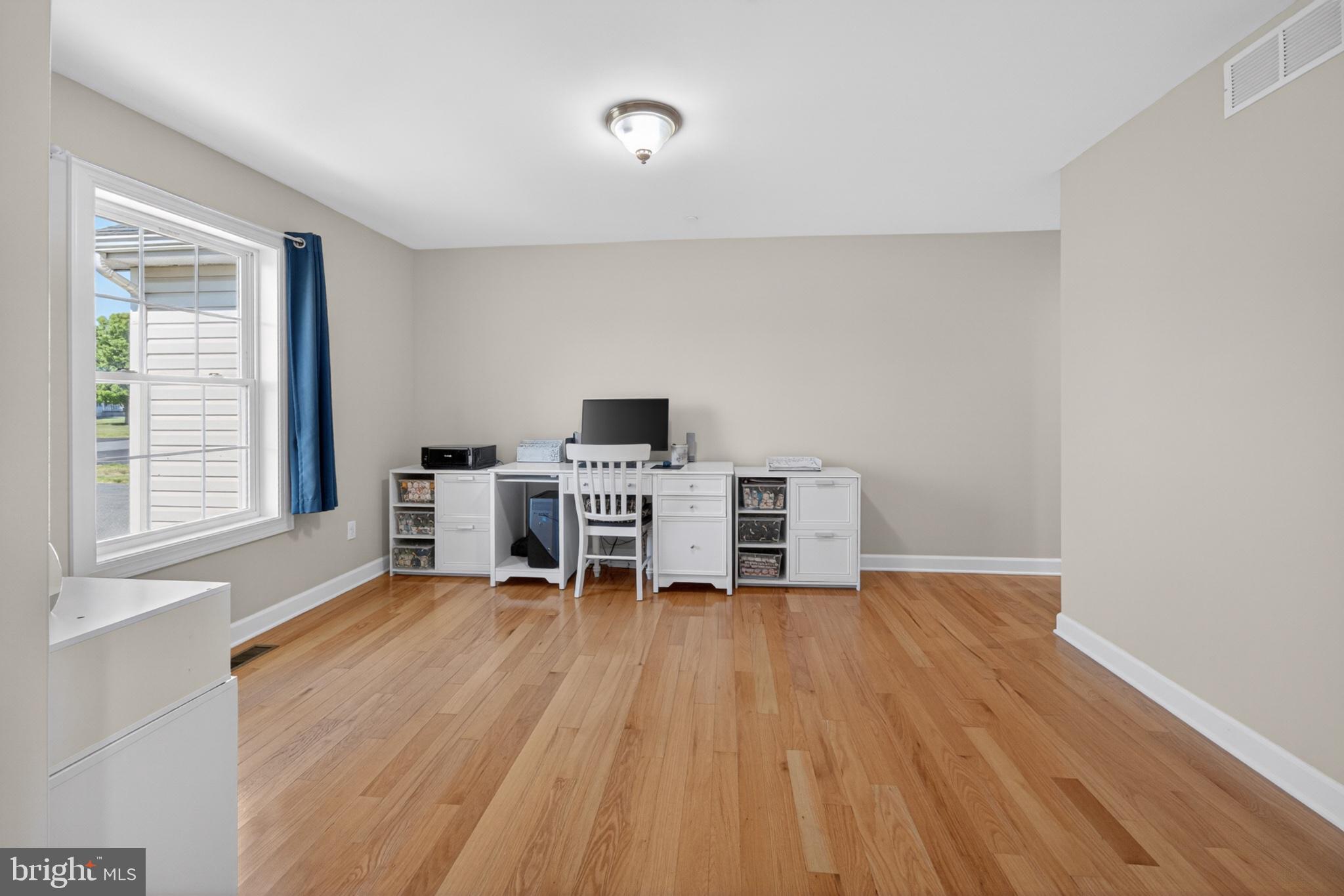 MAGNOLIA HILL - Residential